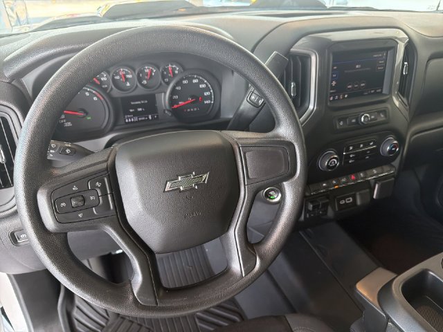 2025 Chevrolet Silverado 1500 Custom - Photo 18