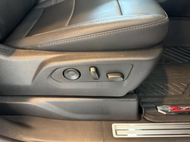 2025 Chevrolet Silverado 2500HD LTZ - Photo 19
