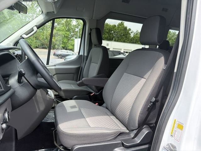 2024 Ford Transit Passenger Van XL - Photo 19