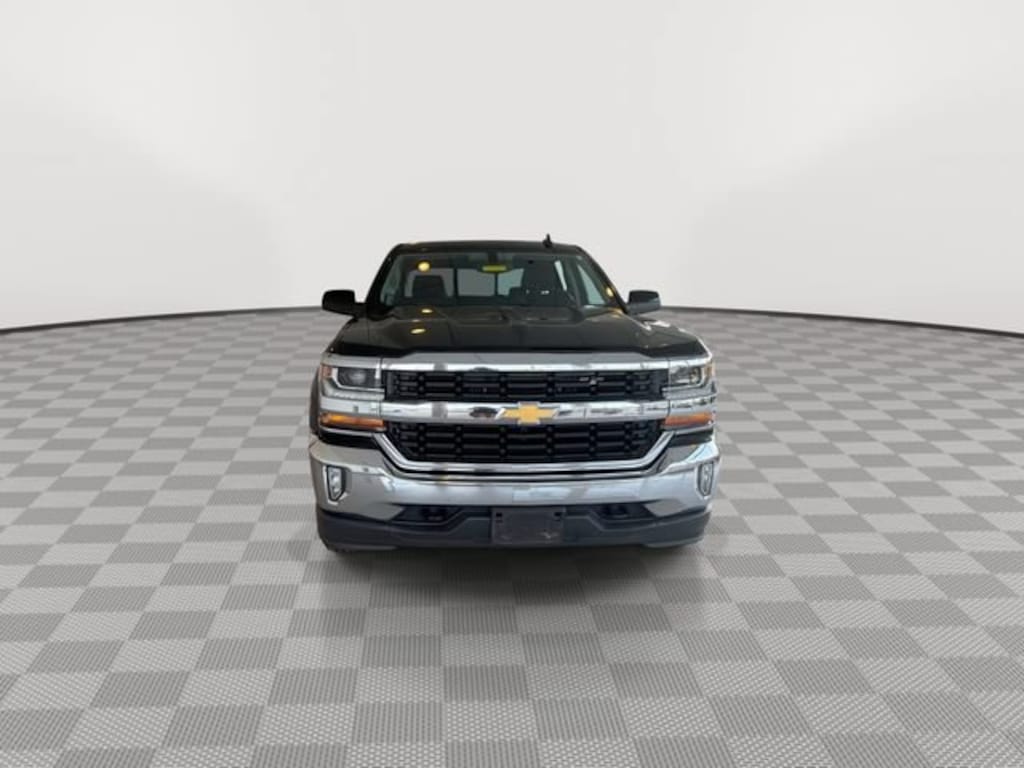 Used 2018 Chevrolet Silverado 1500 LT Truck Crew Cab