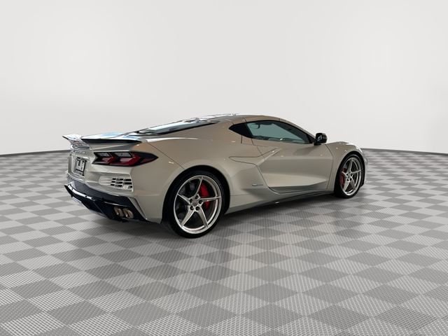 2024 Chevrolet Corvette 2LZ - Photo 12