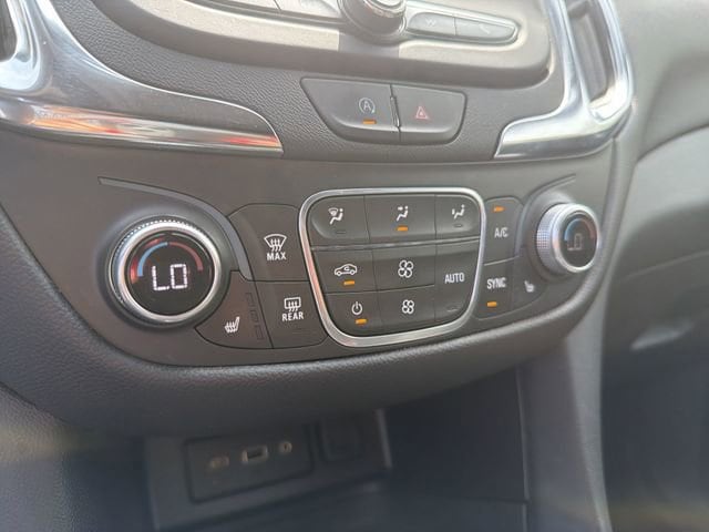2024 Chevrolet Equinox LT - Photo 27