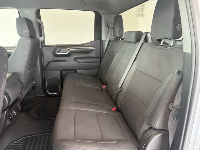 2023 Chevrolet Silverado 1500 LT - Photo 17