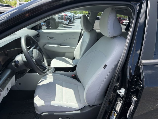 2025 Hyundai Kona SEL - Photo 20