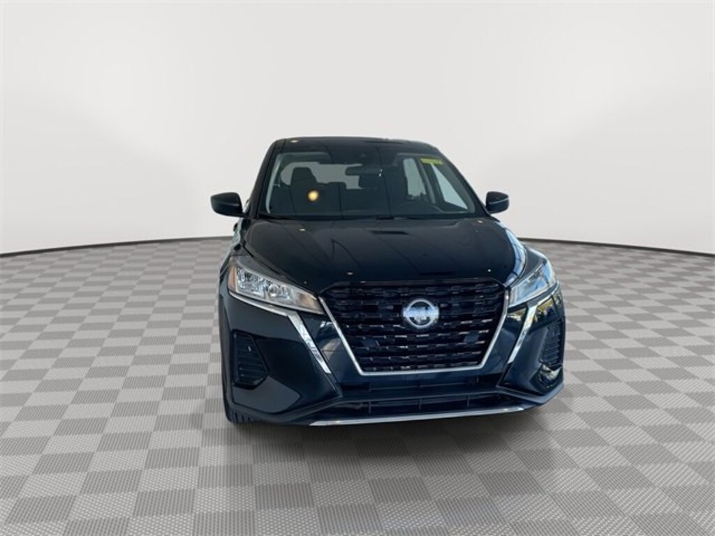 Used 2024 Nissan Kicks S