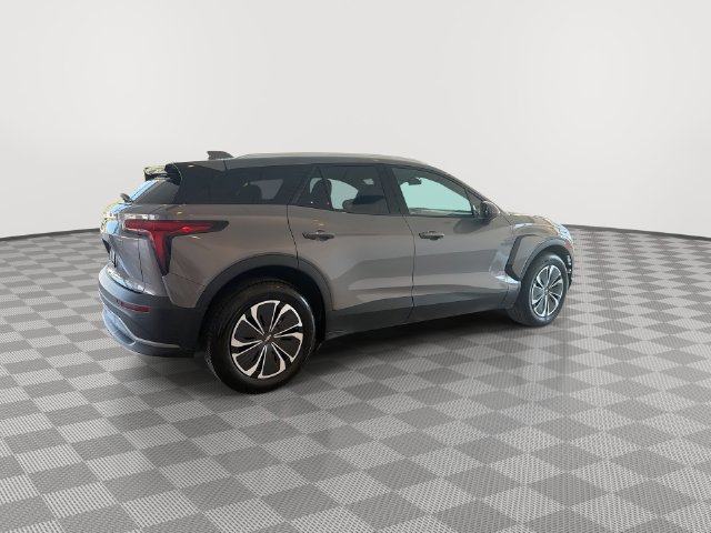 2024 Chevrolet Blazer EV LT - Photo 12