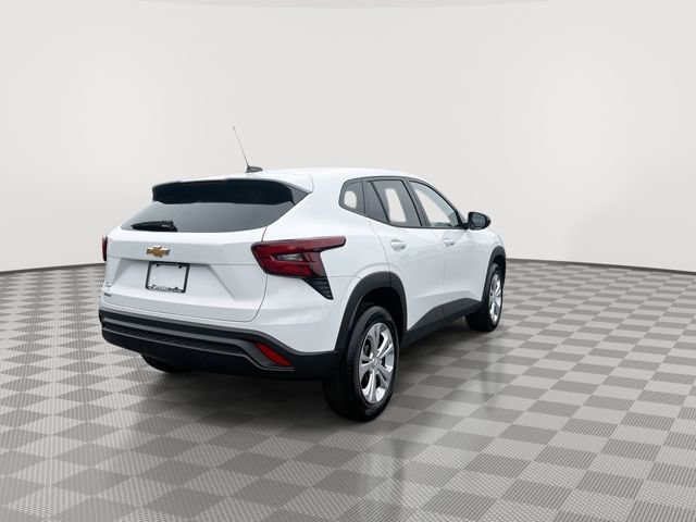 2026 Chevrolet Trax LS - Photo 10