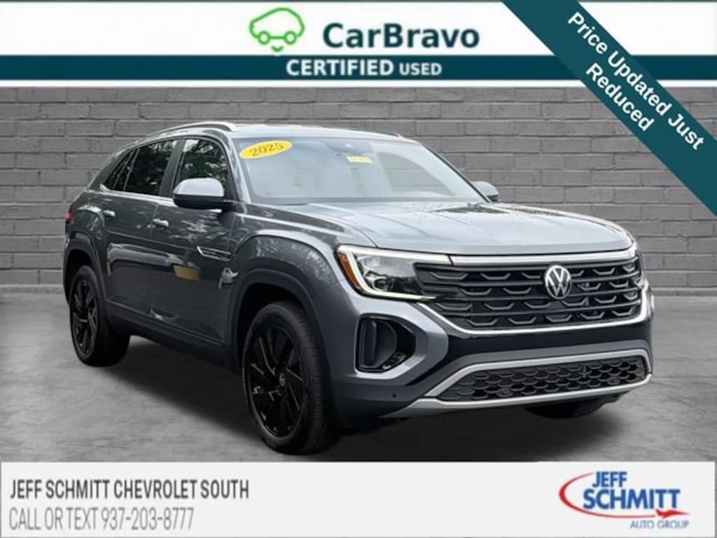 Used 2025 Volkswagen Atlas Cross Sport 2.0T SE w/Technology SUV