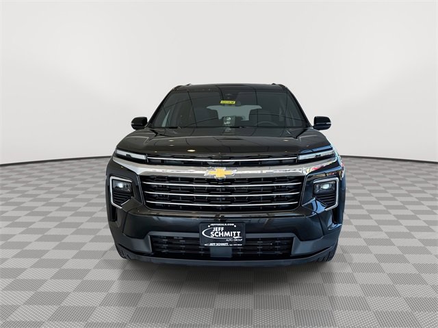 2025 Chevrolet Traverse photo 4