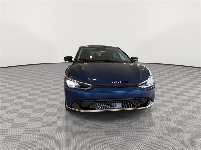 2022 Kia EV6 Wind photo 3