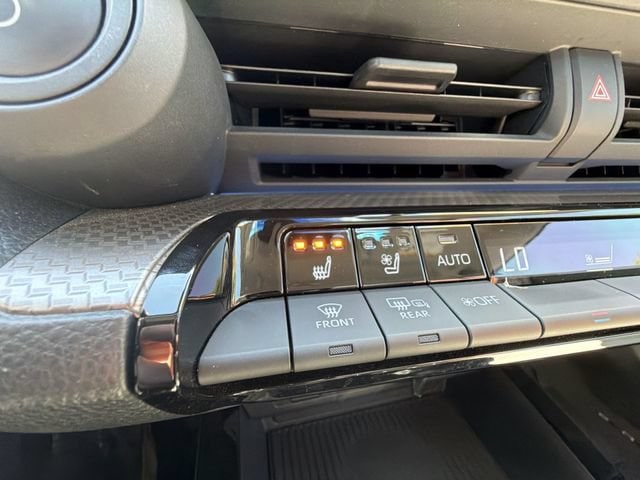 2024 Toyota Prius Limited - Photo 32