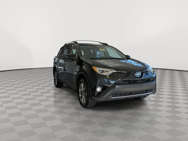 Used 2017 Toyota RAV4 Limited with VIN JTMDJREV5HD076602 for sale in Miamisburg, OH