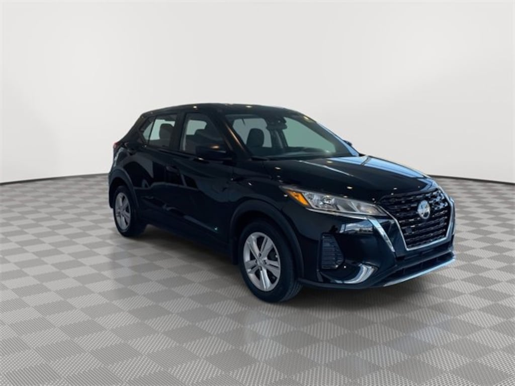 Used 2024 Nissan Kicks S