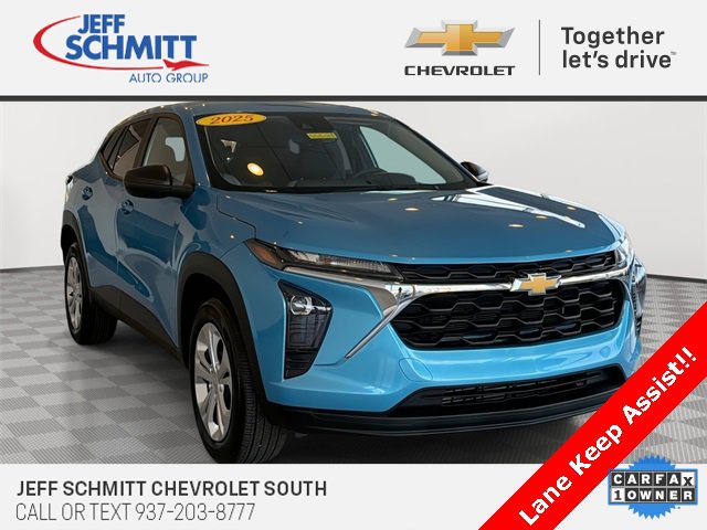 2025 Chevrolet Trax LS's photo