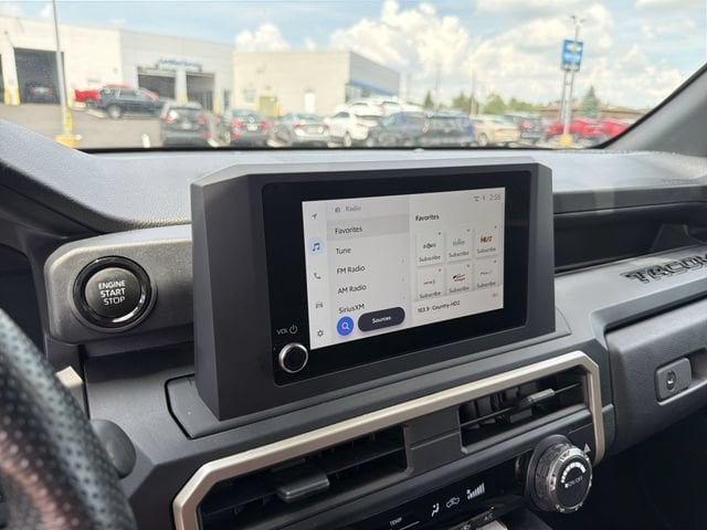 2024 Toyota Tacoma SR - Photo 22