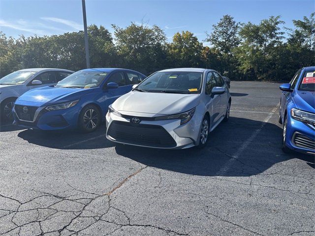 2023 Toyota Corolla LE photo 4