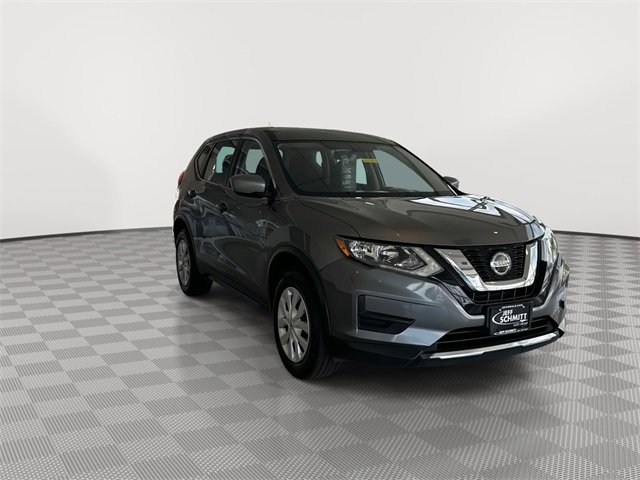 Used 2018 Nissan Rogue S with VIN KNMAT2MV2JP528497 for sale in Miamisburg, OH