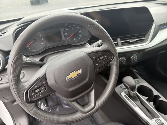 2026 Chevrolet Trax LS - Photo 17