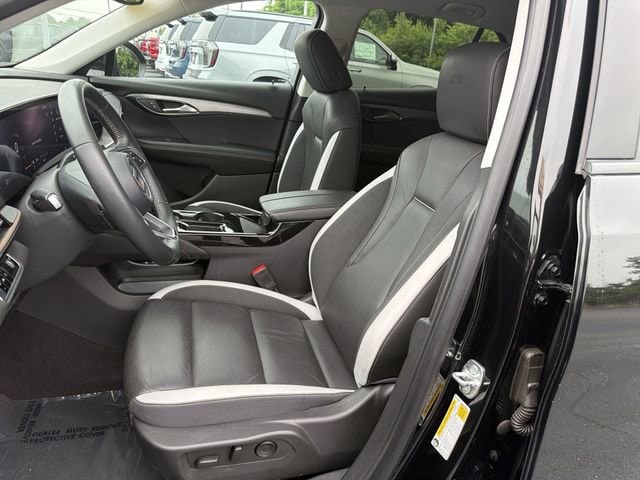 2025 Buick Envision Sport Touring - Photo 19