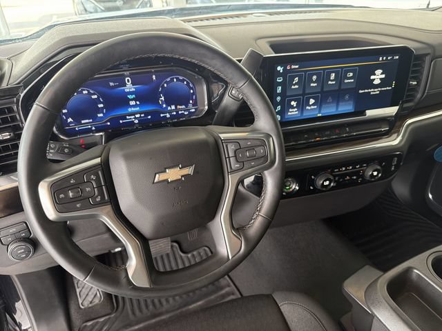 2023 Chevrolet Silverado 1500 LT - Photo 18