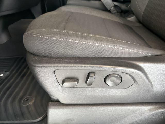 2023 Chevrolet Silverado 1500 LT - Photo 21