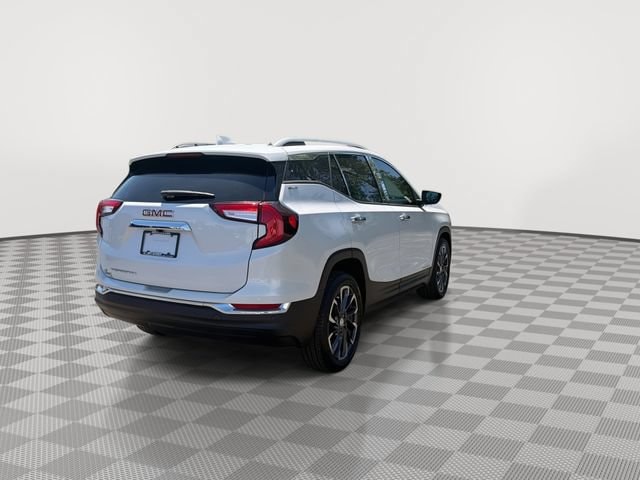 2022 GMC Terrain SLT - Photo 11