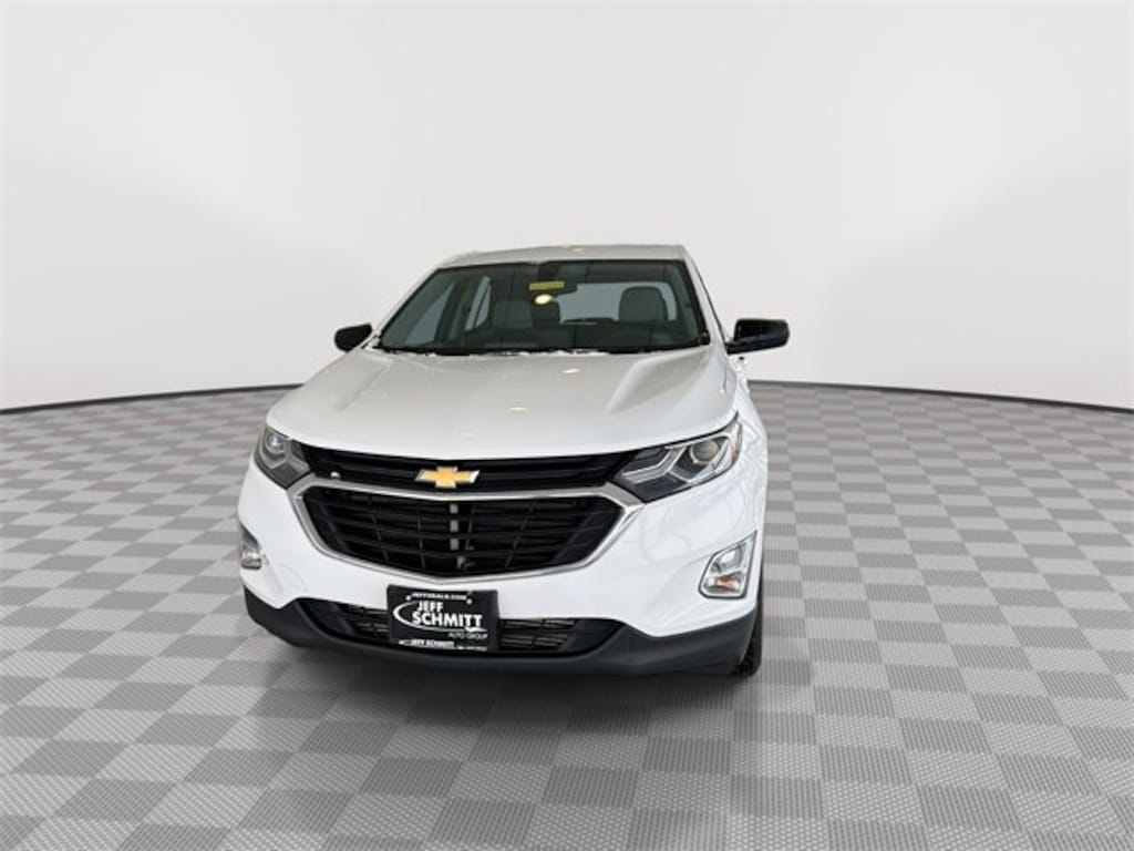 Used 2018 Chevrolet Equinox LS SUV