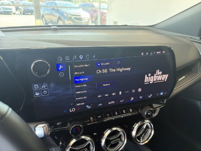 2024 Chevrolet Blazer EV LT - Photo 25