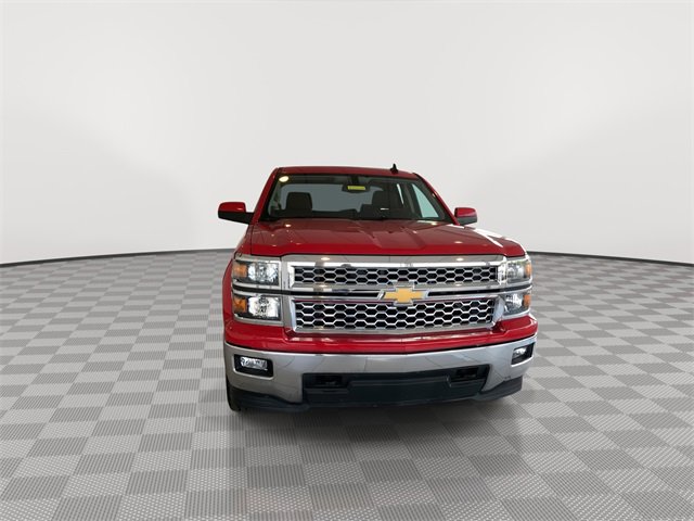 2015 Chevrolet Silverado 1500 LT photo 2