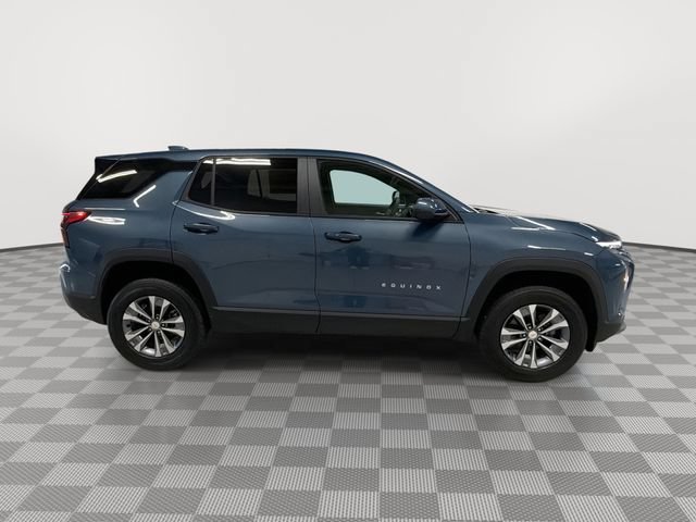 2027 Chevrolet Equinox LT - Photo 12