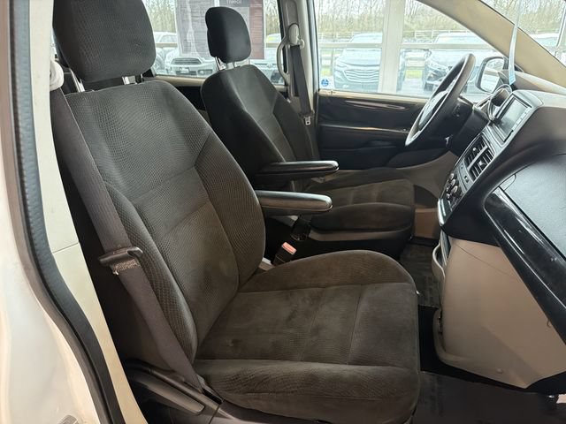 2017 Dodge Grand Caravan SE - Photo 22