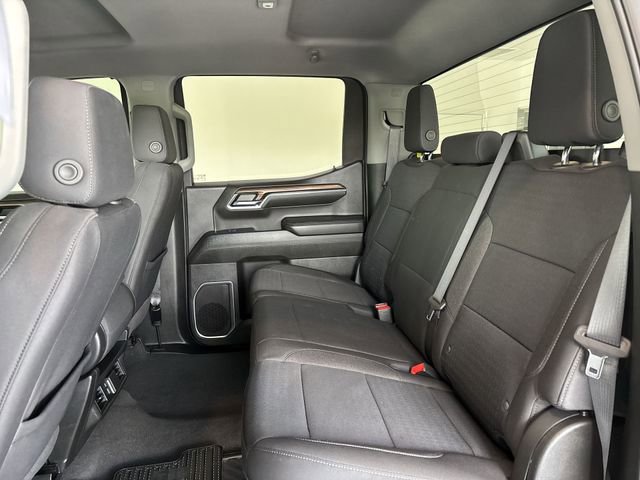 2024 Chevrolet Silverado 1500 LT - Photo 16