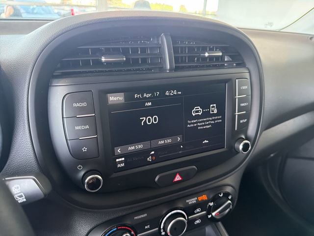 2025 Kia Soul LX - Photo 22