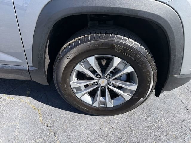 2025 Chevrolet Equinox LT - Photo 14