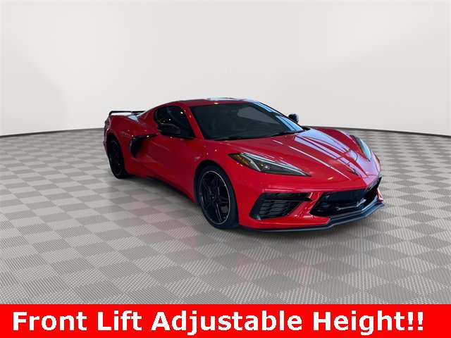 2021 Chevrolet Corvette Stingray 2LT photo 2