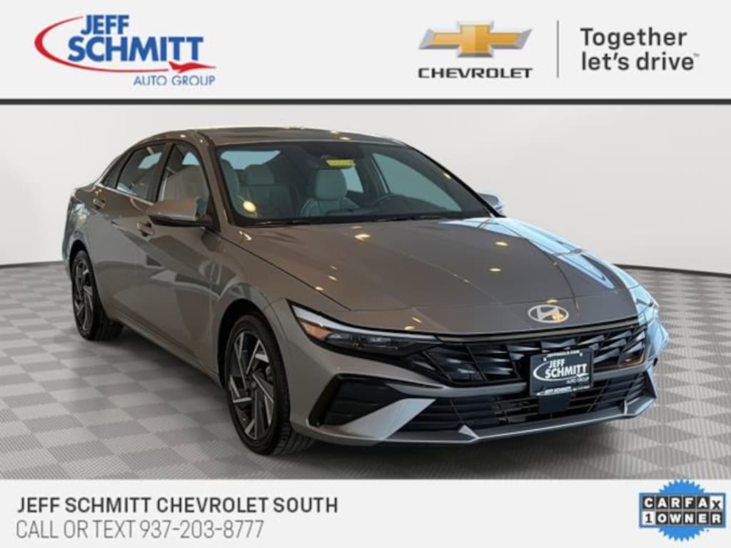 Used 2025 Hyundai Elantra Hybrid Limited Sedan