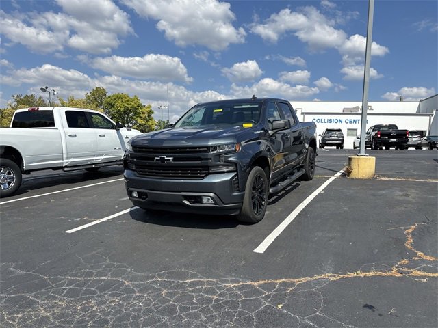 2020 Chevrolet Silverado 1500 RST photo 2