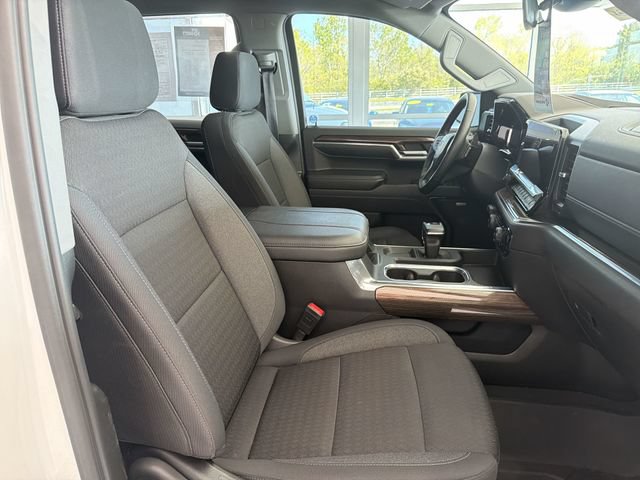 2024 Chevrolet Silverado 1500 RST - Photo 19