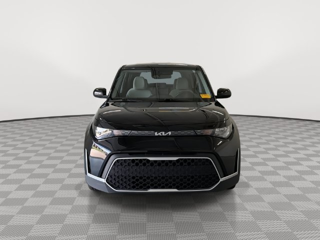 Used 2025 Kia Soul LX Hatchback