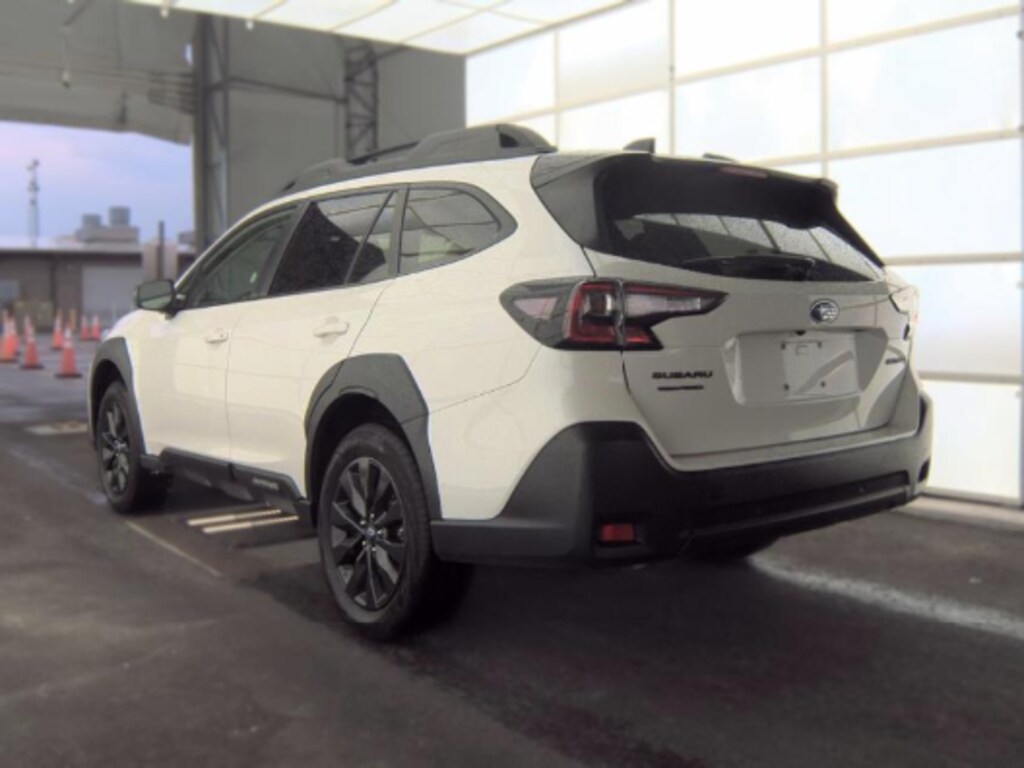 Used 2025 Subaru Outback Onyx Edition SUV