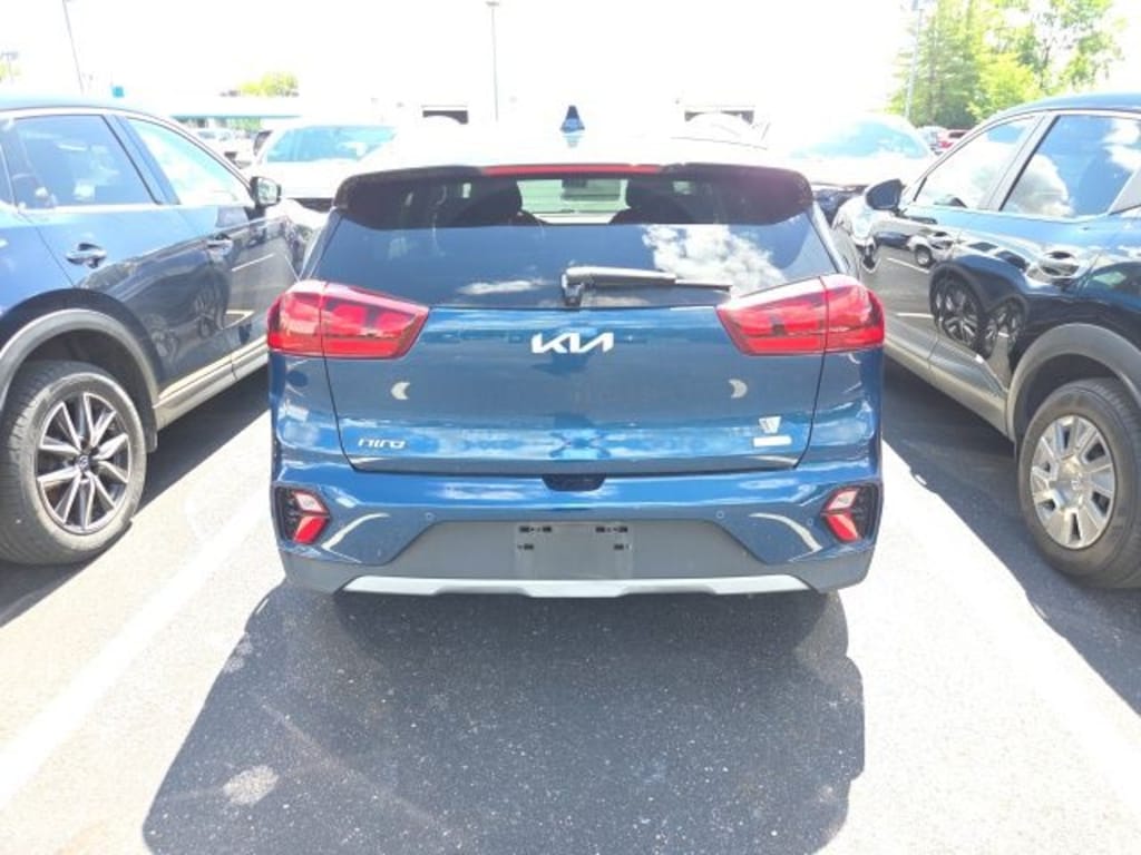 Used 2022 Kia Niro SUV