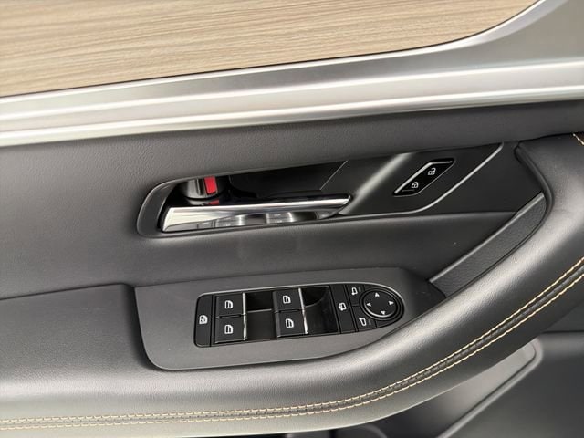 2026 Mazda CX-90 Premium Package - Photo 24