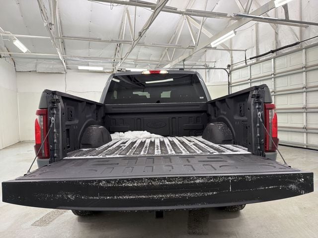 2025 Ford F-150 XLT - Photo 15