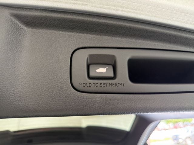 2025 Honda CR-V EX-L - Photo 16