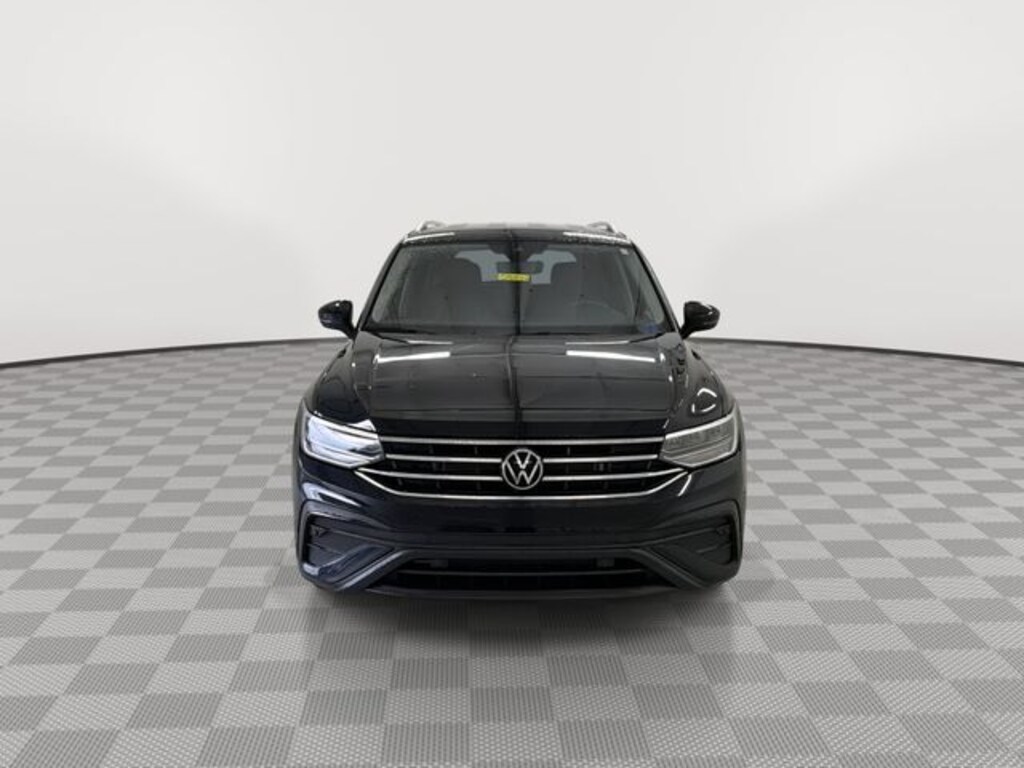 Used 2022 Volkswagen Tiguan 2.0T SE SUV