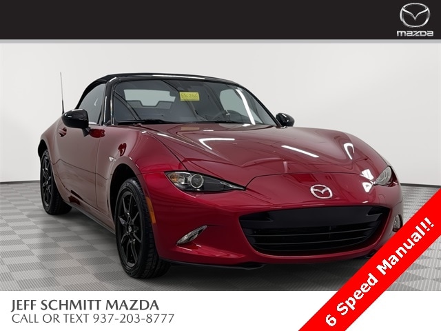 2023 Mazda MX-5 Miata Sport's photo