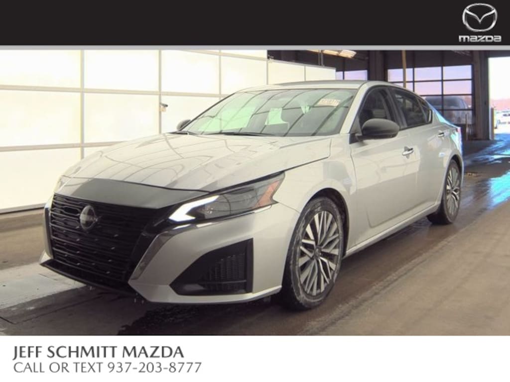 Used 2024 Nissan Altima 2.5 SV Sedan