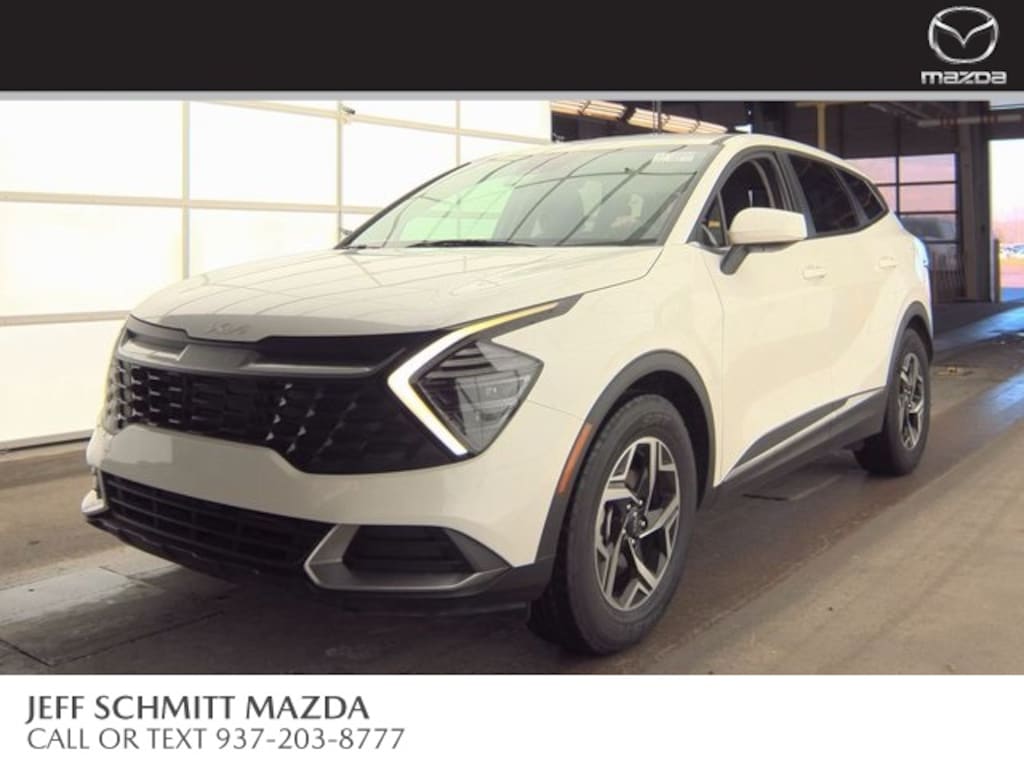 Used 2024 Kia Sportage LX SUV