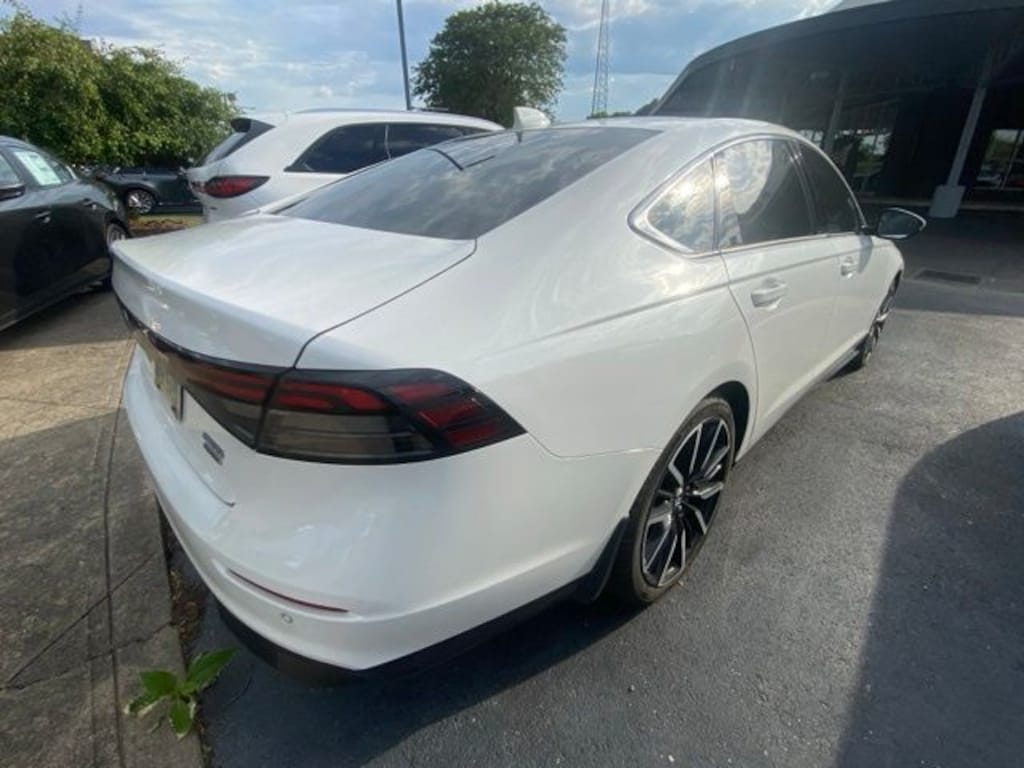 Used 2023 Honda Accord Hybrid Touring Sedan