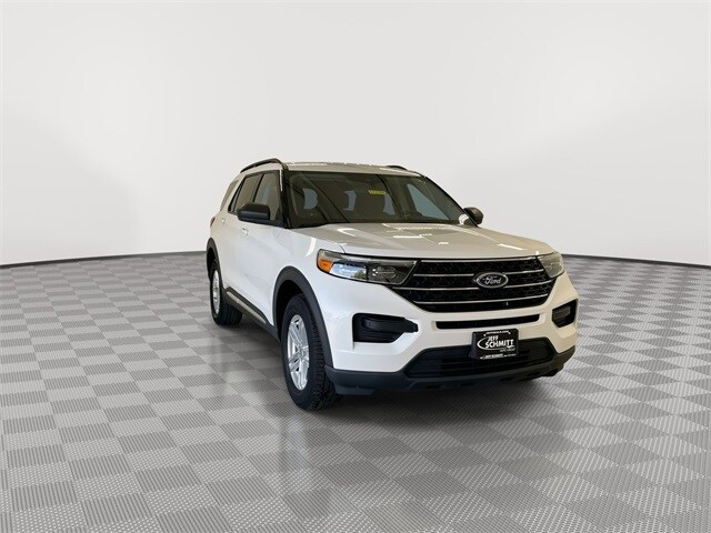 2022 Ford Explorer XLT photo 2